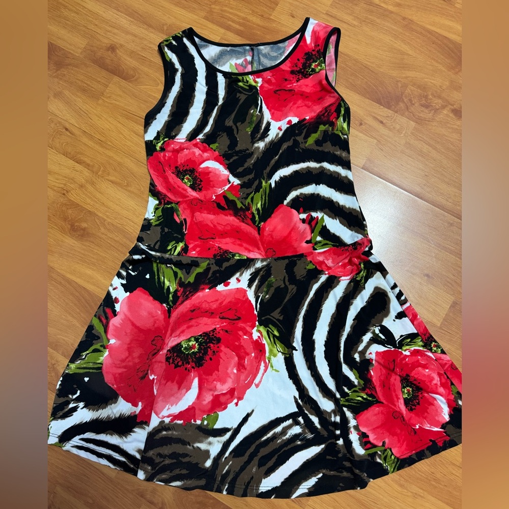 Floral Zebra Print  Dress . Tag removed fits med/large